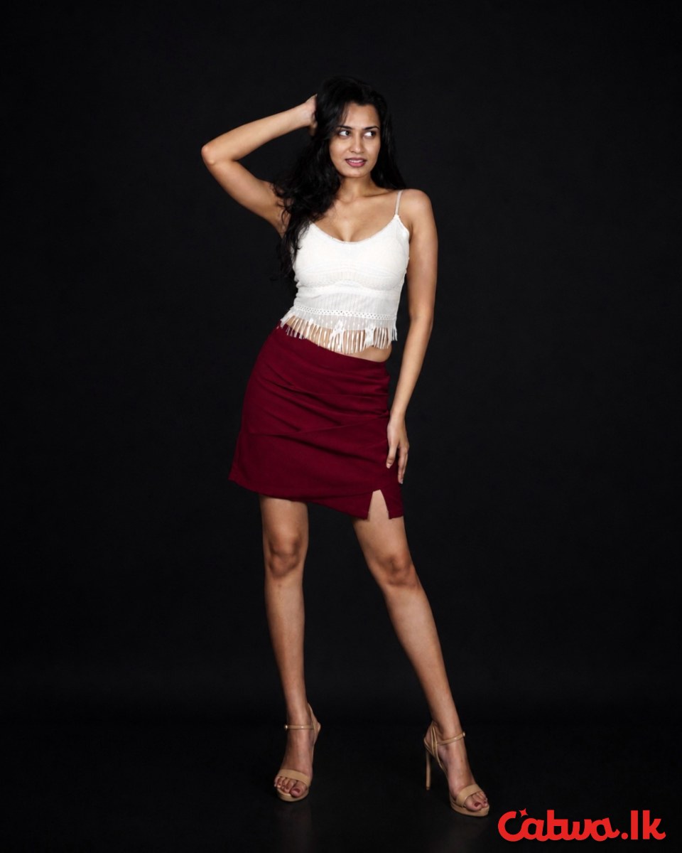 Anutthara Wickramarachchi , portfolio photo 2