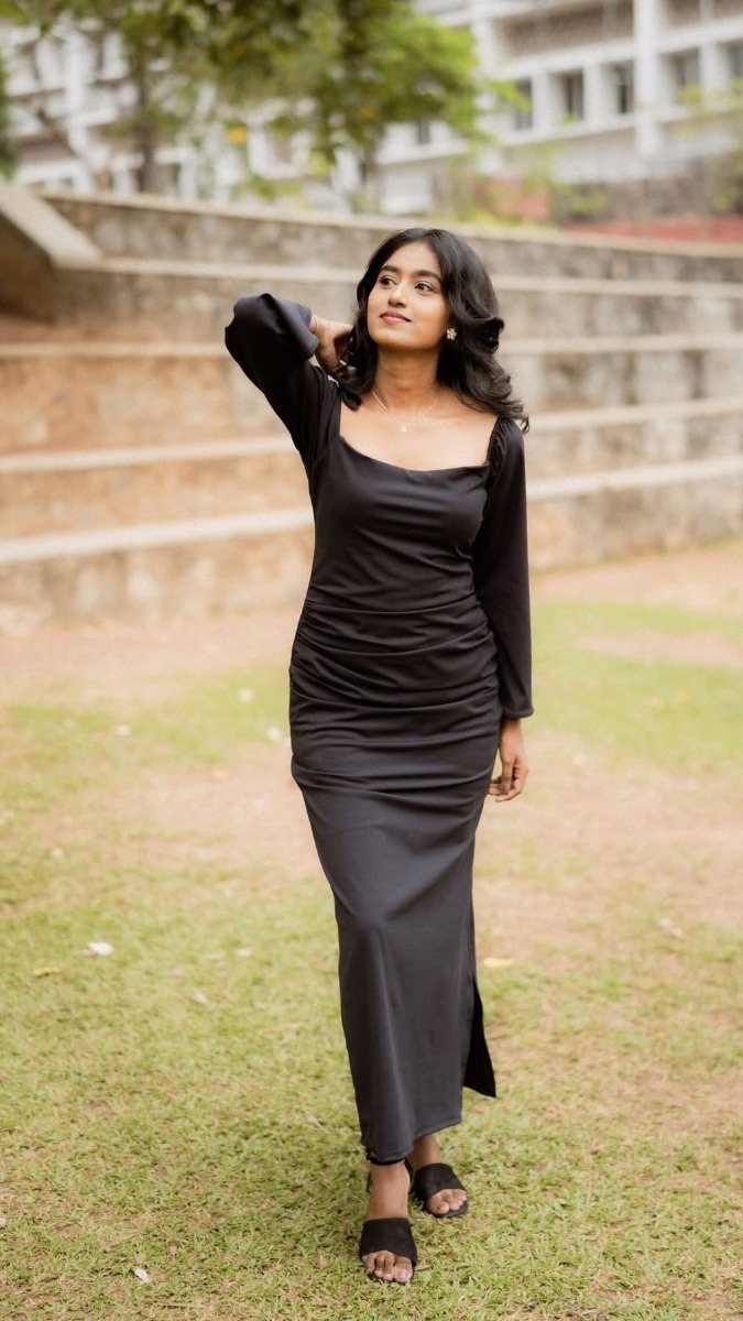Thakshila, portfolio photo 1