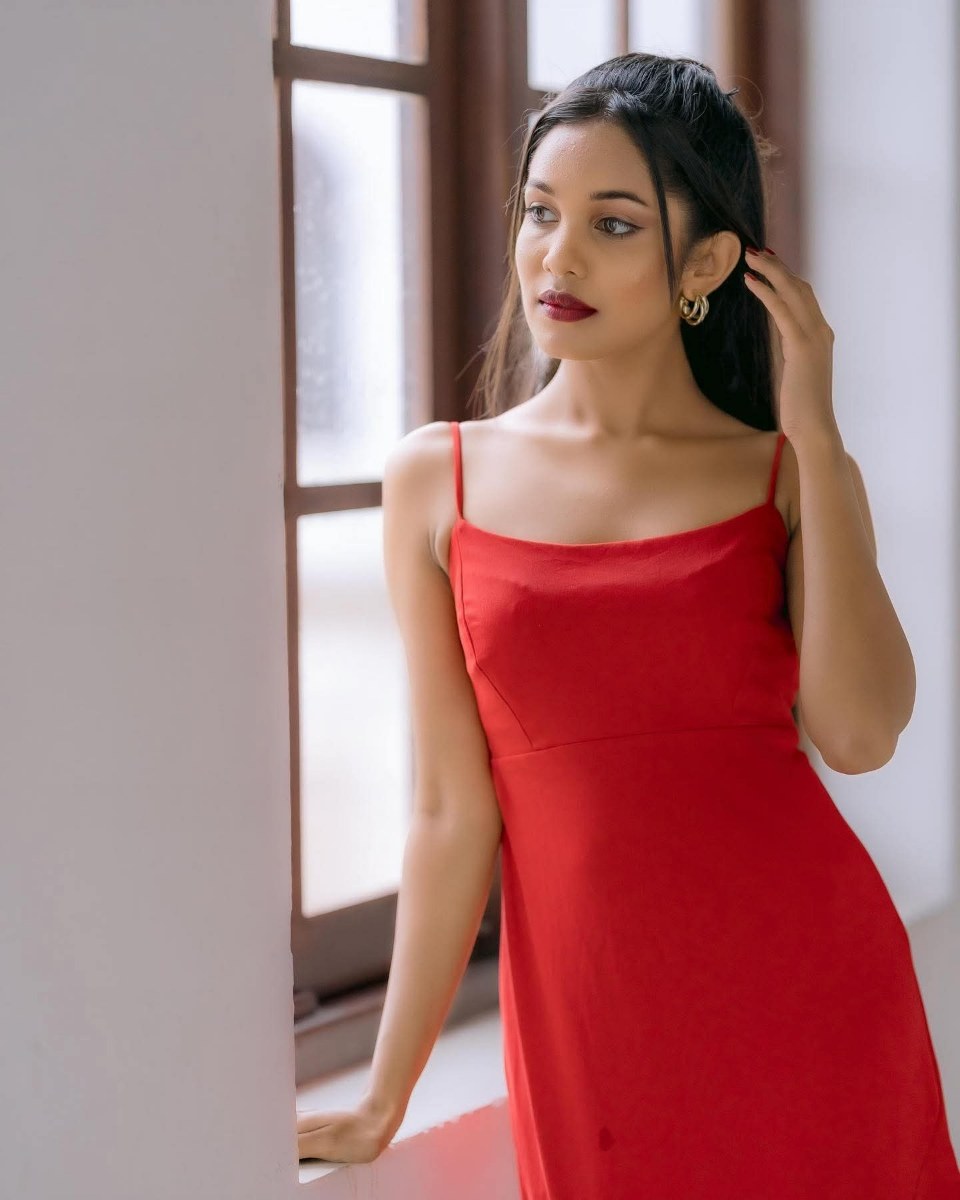 Shashiny Liyanaratne, portfolio photo 2